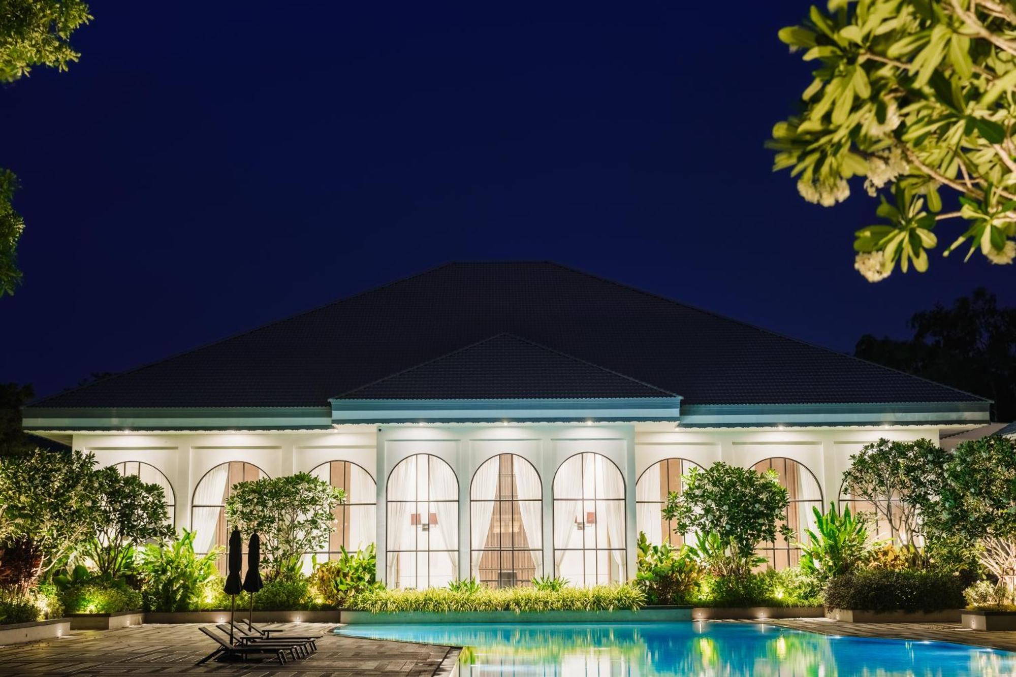 Indochina Hotel Sa Kaeo Buitenkant foto